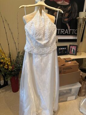 Women’s white formal dress